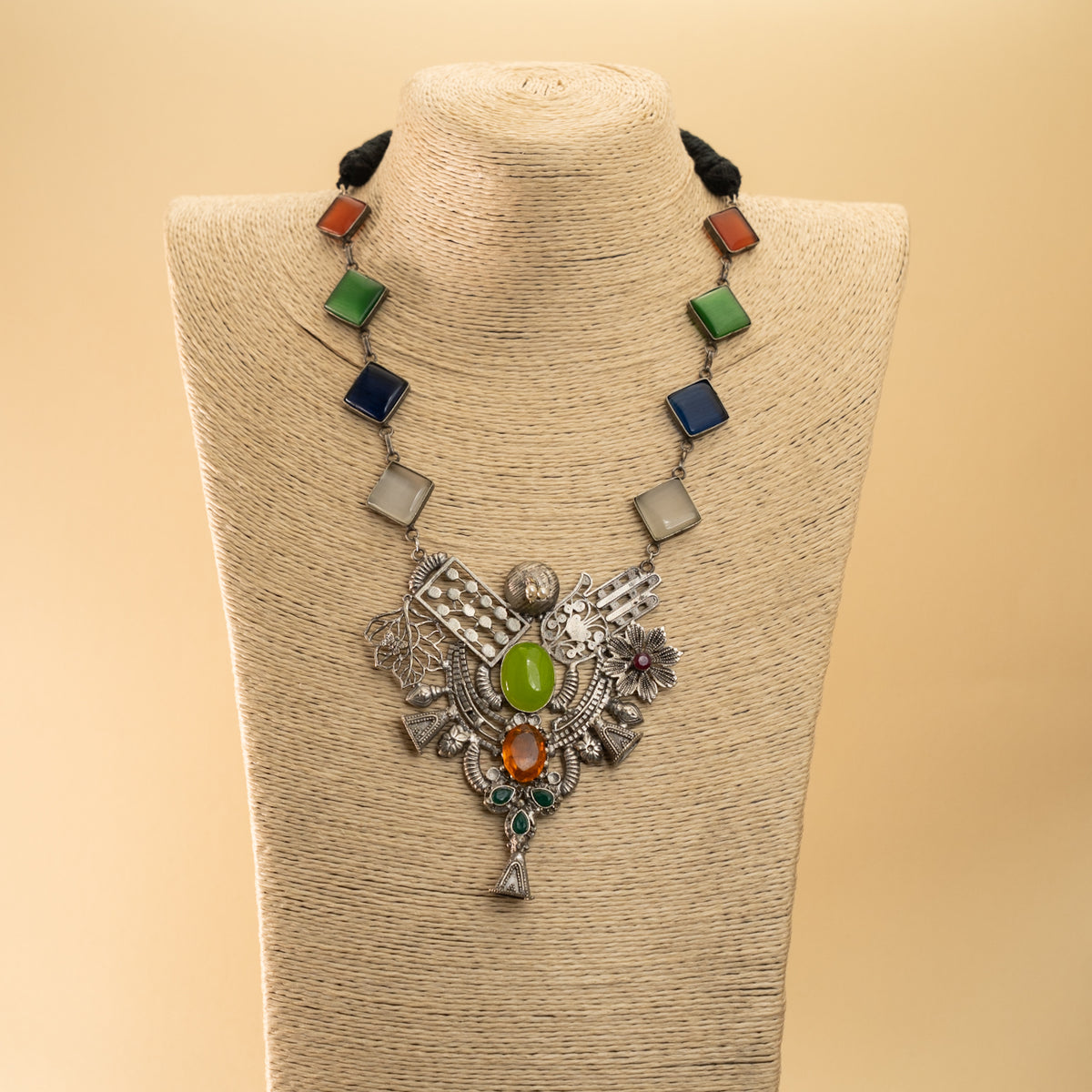 ZOYAH SILVER LOOKALIKE BIJOUX EXCLUSIVE HANDMADE PREMIUM MALA/NECKPIECE ML73