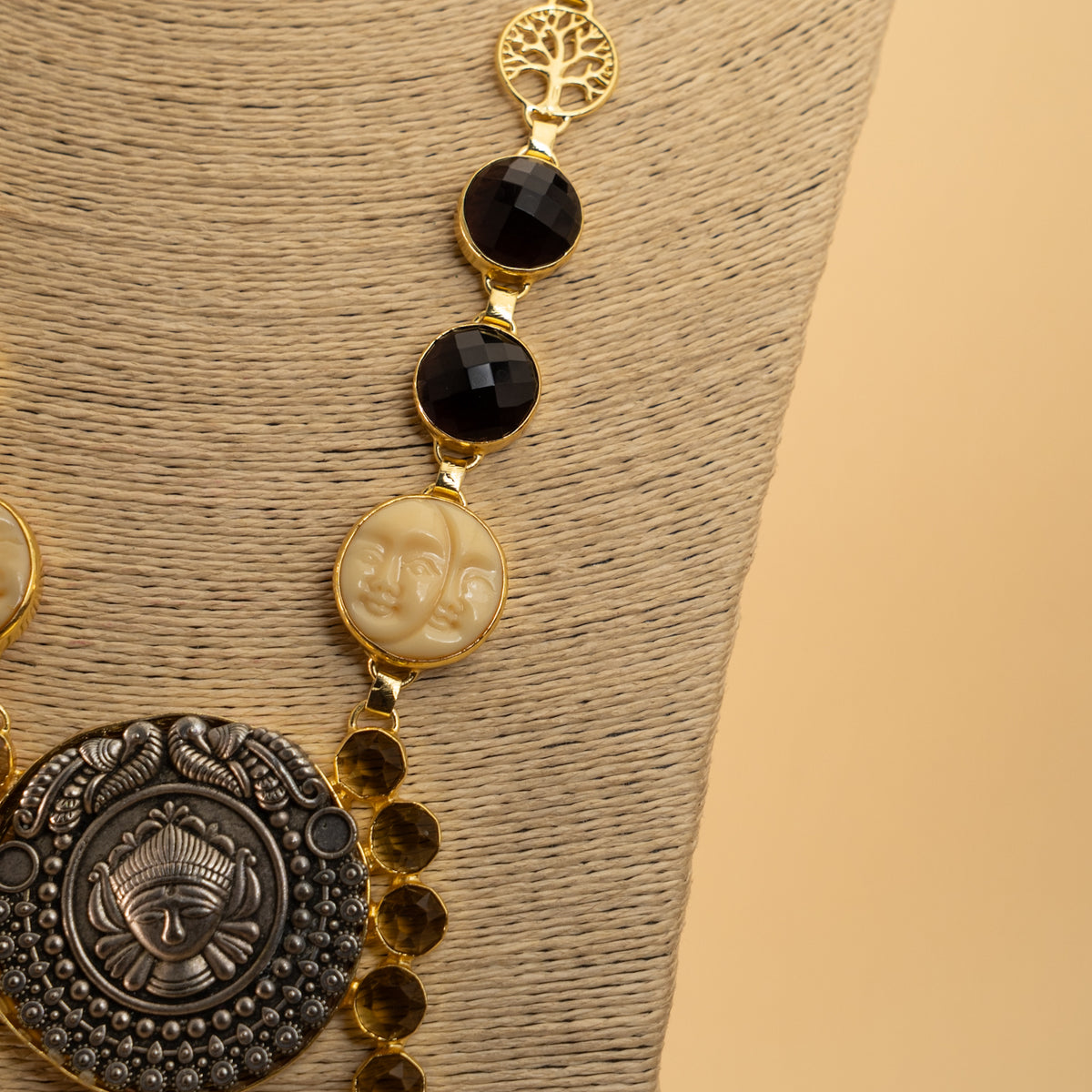 SIVANI BIJOUX EXCLUSIVE HANDMADE AND PREMIUM TEMPLE MALA/NECKPIECE ML173