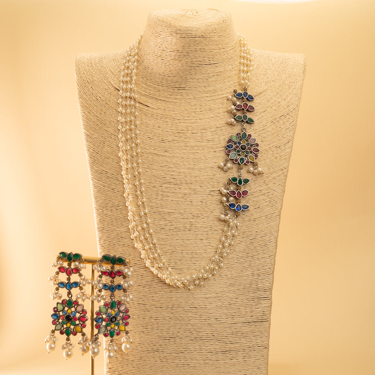 ZOYAHH PEARL LAYERED BIJOUX EXCLUSIVE HANDMADE SILVER LOOK ALIKE MALA/ NECKPIECE ML44