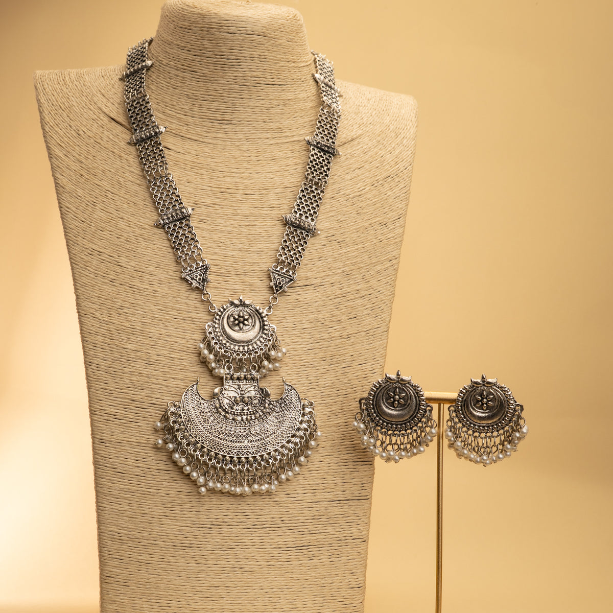 ALARA OXIDIZED MALA/ NECKPIECE  ML200