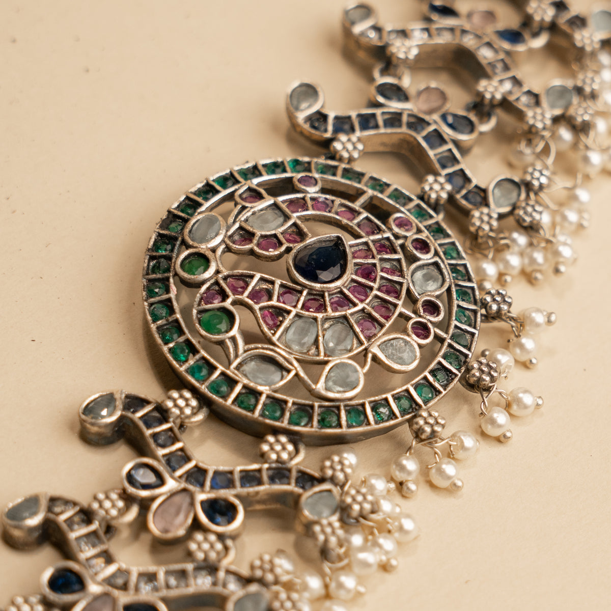 AARNA BIJOUX PREMIUM AND EXCLUSIVE SEMI HANDMADE RUSTIC FINISH CHOKER WITH EARRINGS CH136