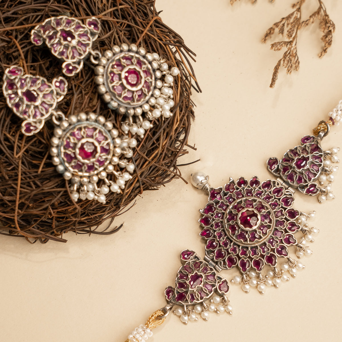 ELEAN PREMIUM KEMP STONE HANDMADE RAW FIRE FINISH CHOKER WITH EARRINGS CH127