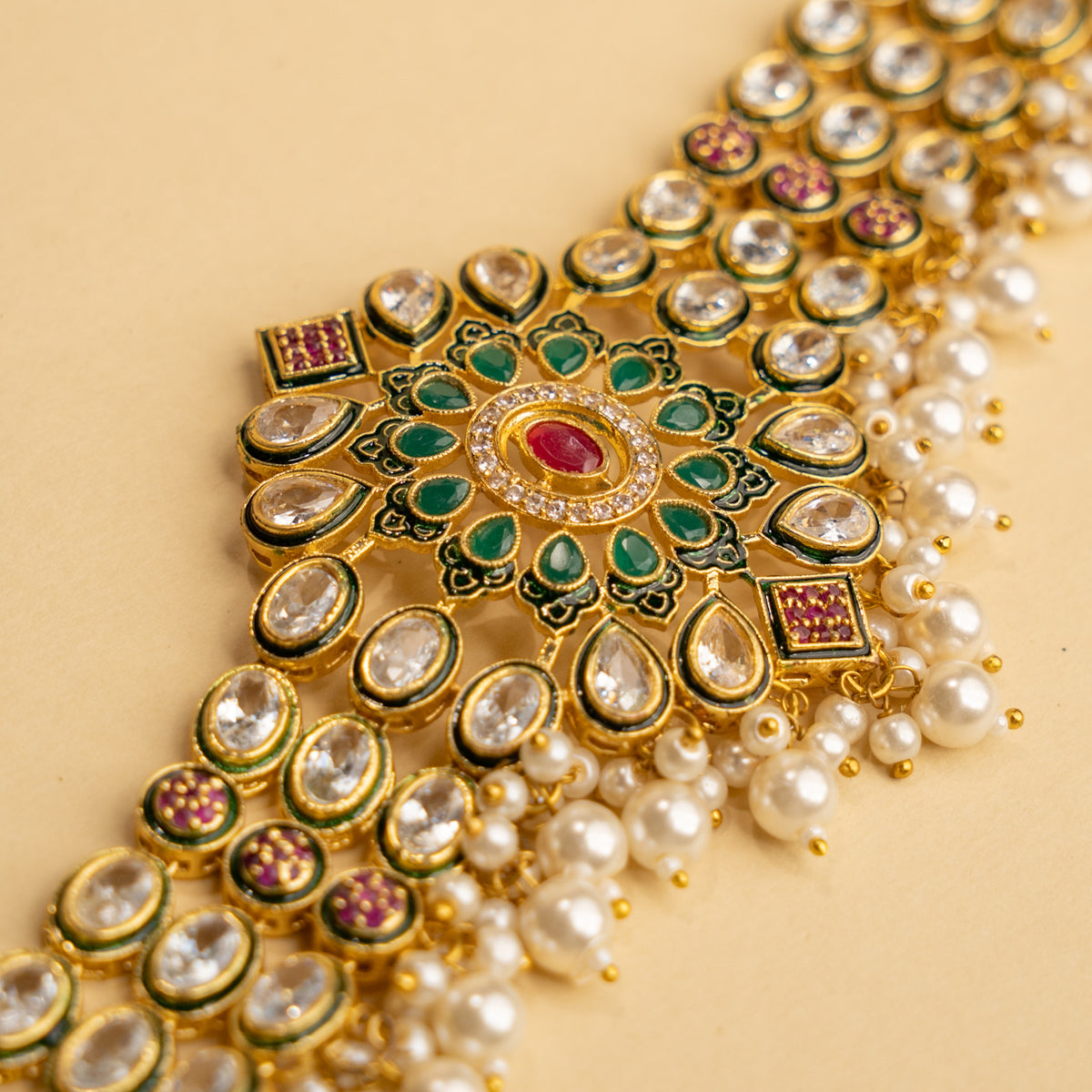 NIRANDHANA BIJOUX PREMIUM AND EXCLUSIVE SEMI HANDMADE CHOKER WITH EARRINGS CH365