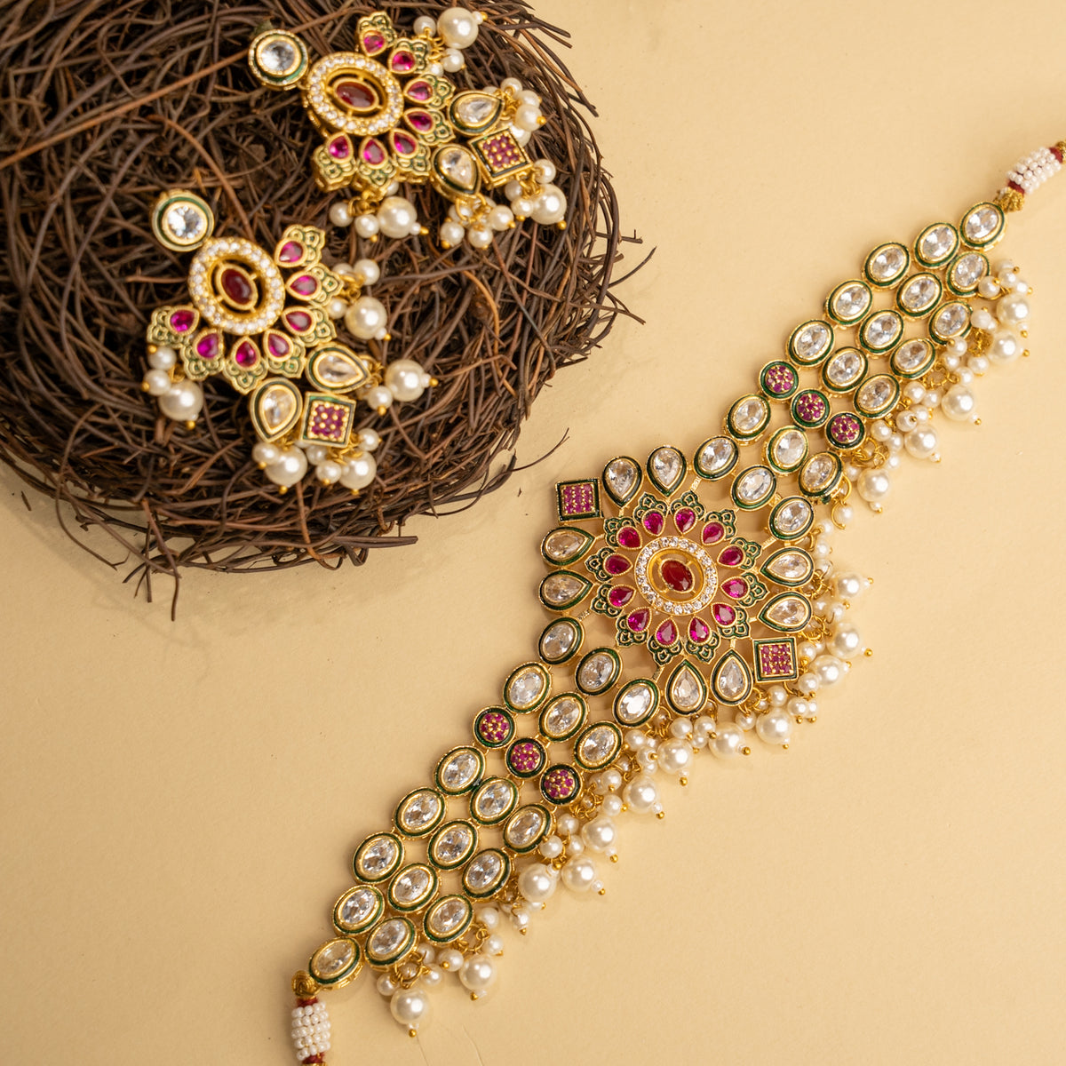 NIRANDHANA BIJOUX PREMIUM AND EXCLUSIVE SEMI HANDMADE CHOKER WITH EARRINGS CH365