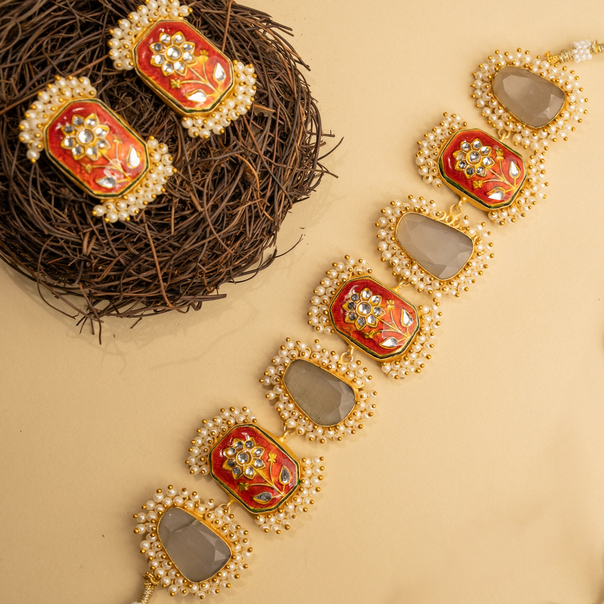AAKRITI LAC  BIJOUX PREMIUM AND EXCLUSIVE HANDMADE CHOKER WITH EARRINGS CH204