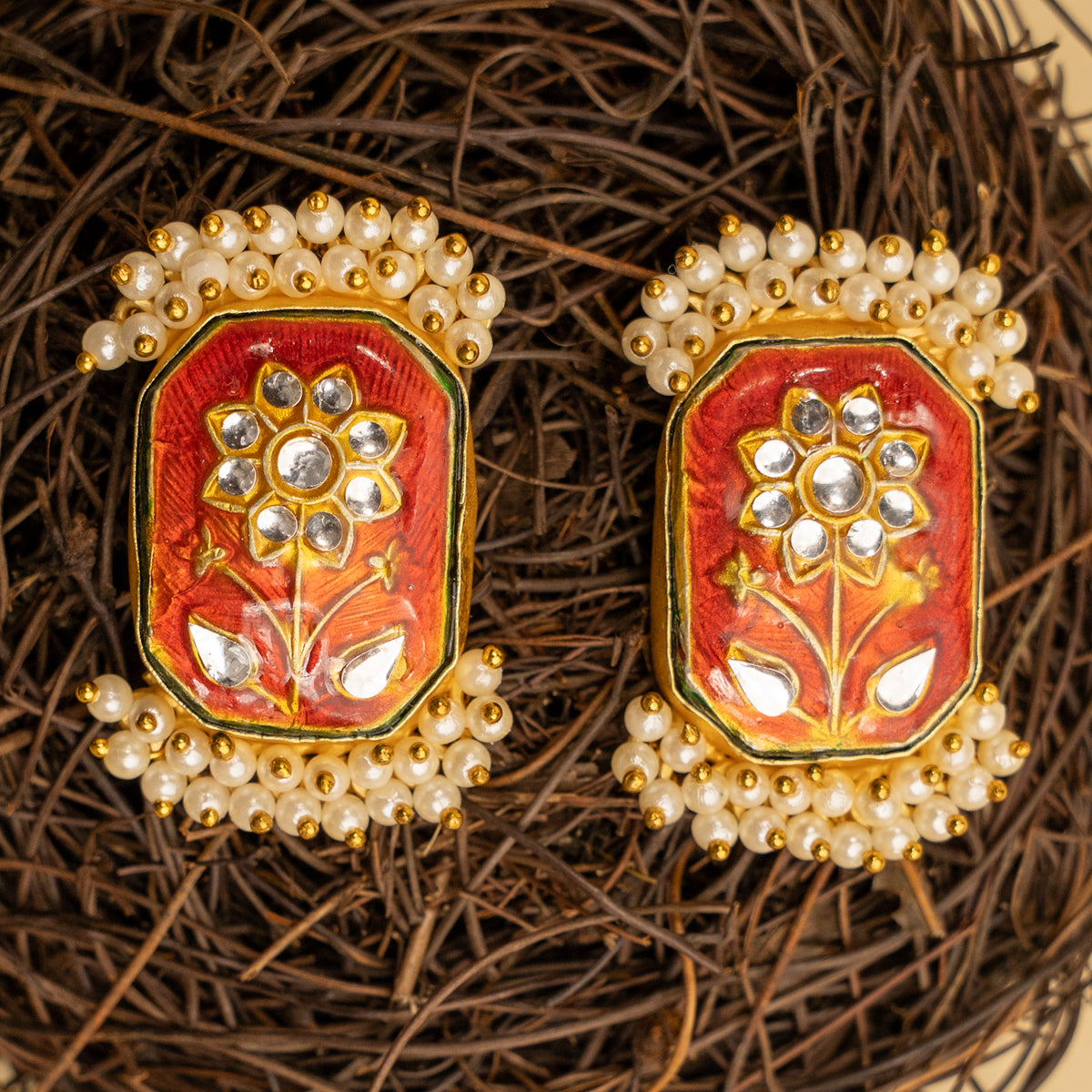 AAKRITI LAC  BIJOUX PREMIUM AND EXCLUSIVE HANDMADE CHOKER WITH EARRINGS CH204