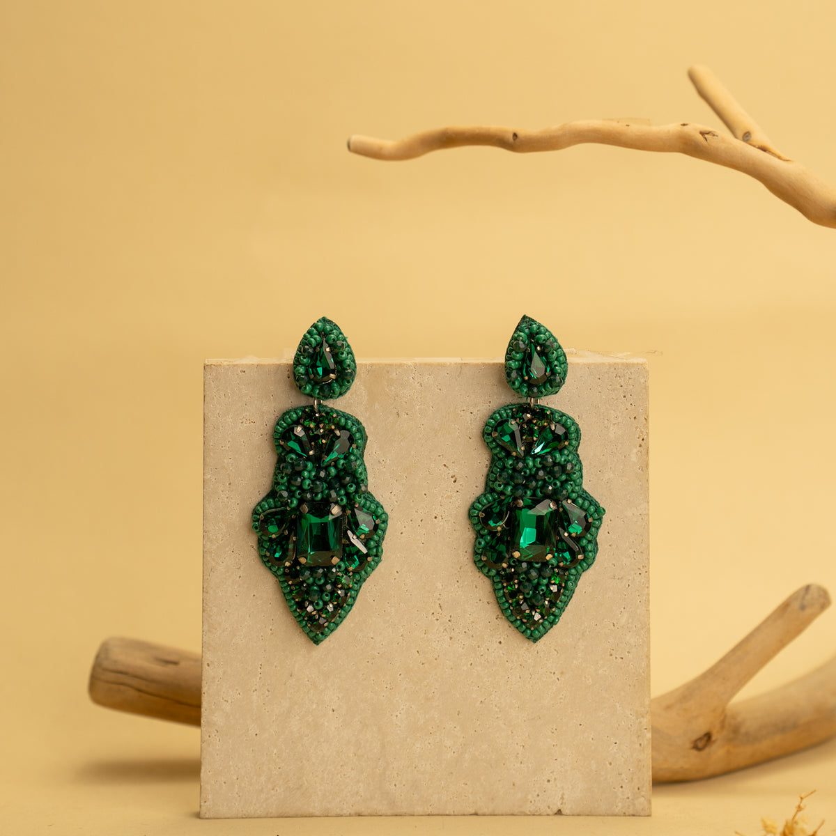 TRON FABRIC AND BEADS HANDMADE EARRING ER482