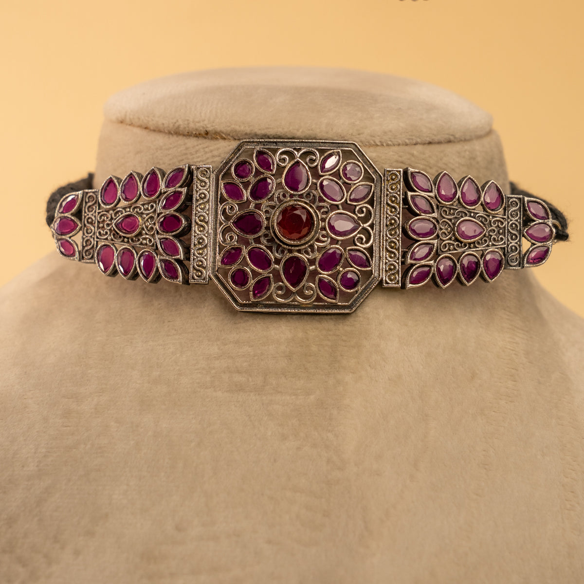 ELLA RAW AND RUSTIC ANTIQUE SEMI HANDMADE CHOKER WITH EARRINGS CH115