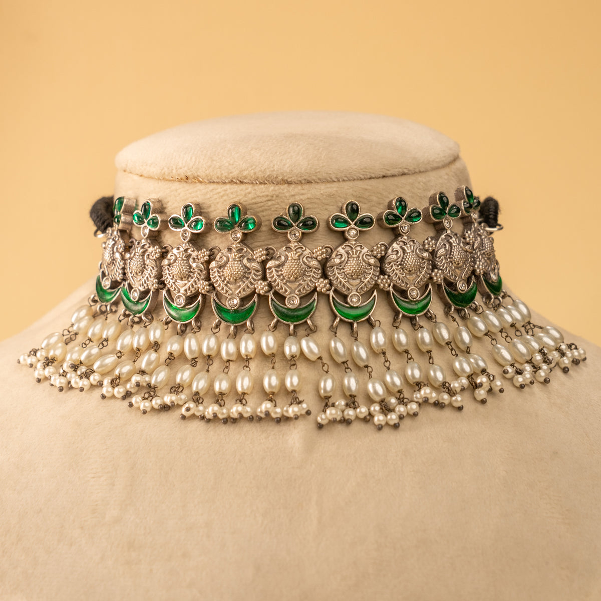 VIOLET SEMI HANDMADE BIJOUX PREMIUM  RUSTIC FINISH CHOKER WITH EARRING CH517