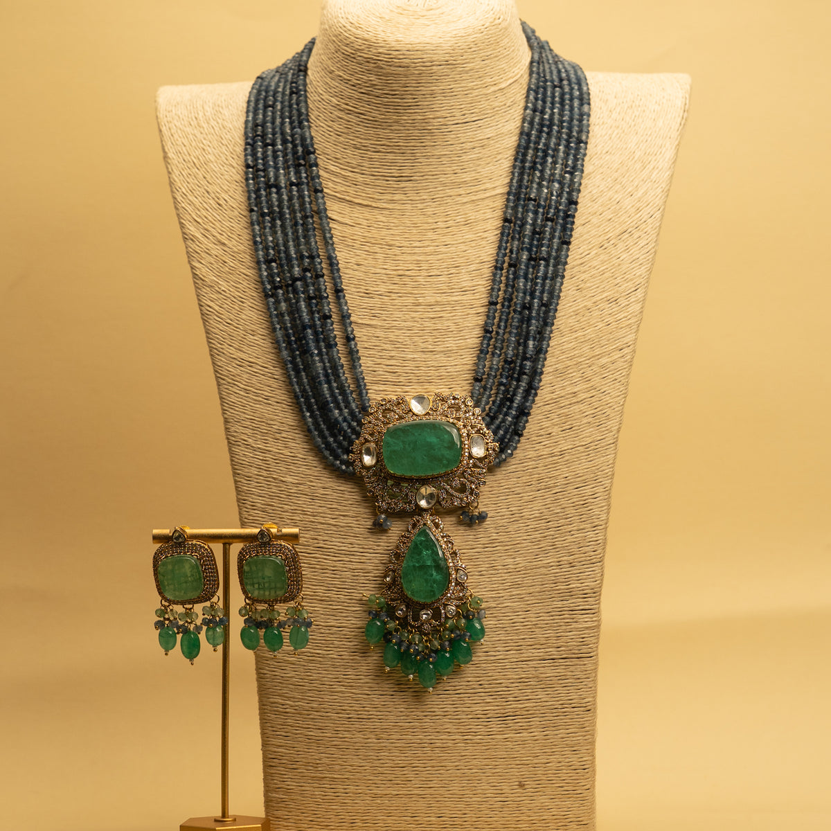 RINKY BRIDAL PREMIUM DOUBLET AND ONYX AND POLKI HANDMADE NECKLACE WITH EARRING NL305