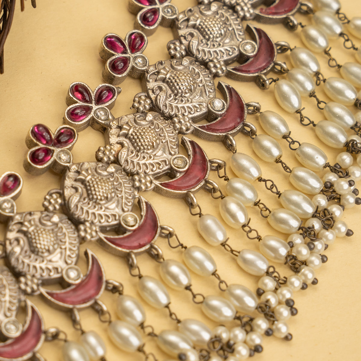 VIOLET SEMI HANDMADE BIJOUX PREMIUM  RUSTIC FINISH CHOKER WITH EARRING CH517