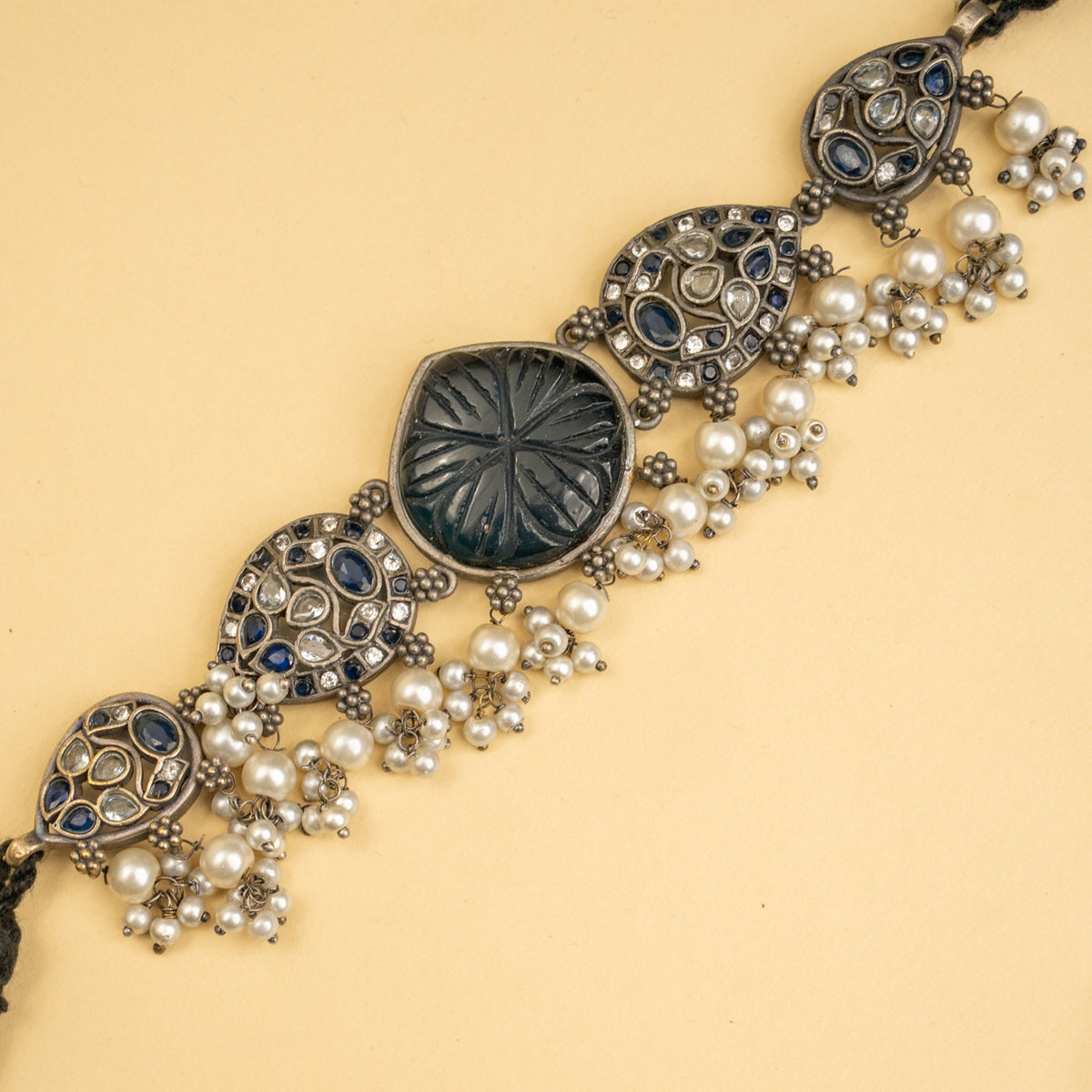 MIRA HANDMADE BIJOUX PREMIUM AND BIJOUX EXCLUSIVE RUSTIC FINISH CHOKER WITH EARRINGS CH527