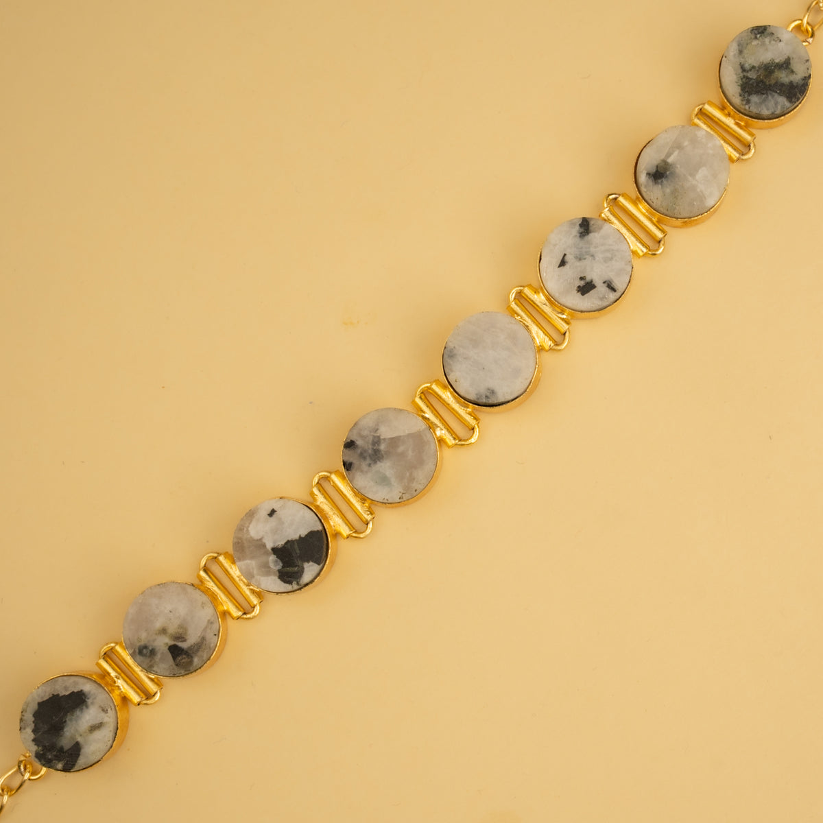 AZARI BIJOUX RAW STONE GOLD TONED HANDMADE CHOKER WITH EARRINGS CH427