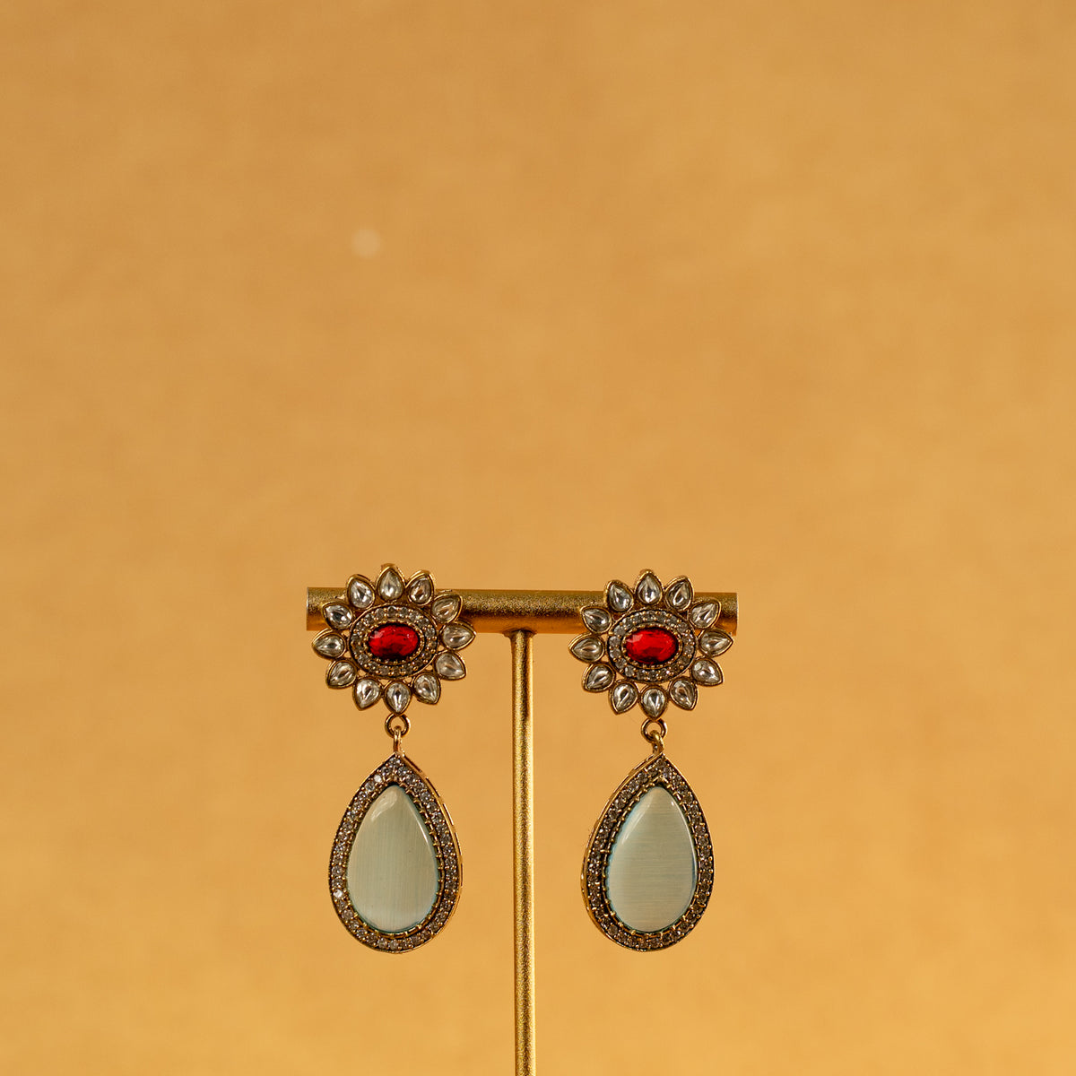 MITTARA SEMI HANDMADE MONALISA STONES NECKPIECE/NECKLACE EARRINGS NL317