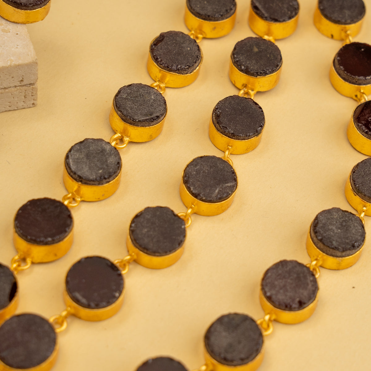 AILANY BIJOUX RAW STONE GOLD TONED 3 LAYERED HANDMADE CHOKER WITH EARRINGS CH428