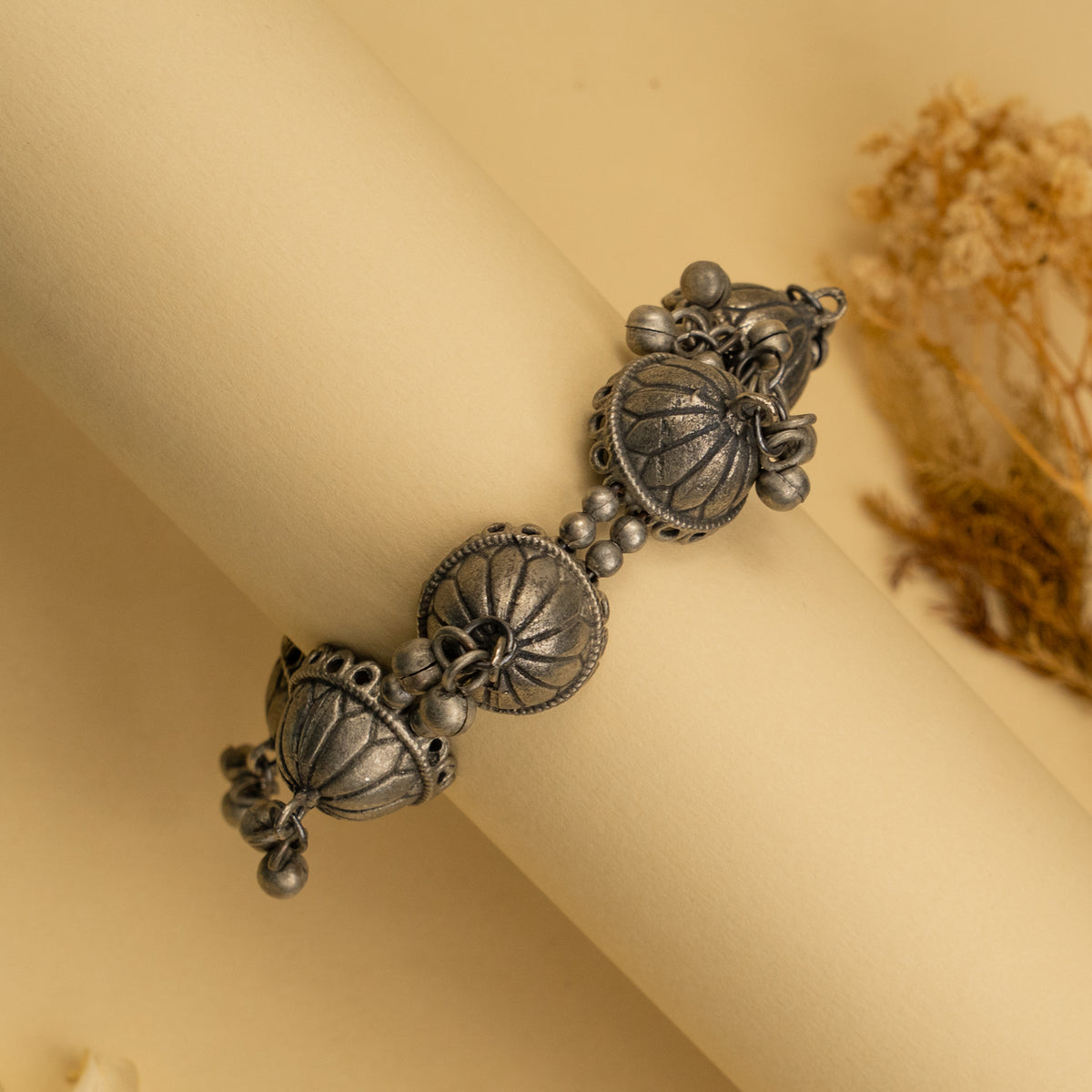 VINIKA BLACK POLISH HAND CUFFS/BRACELET/BANGLES/KADAS BR89