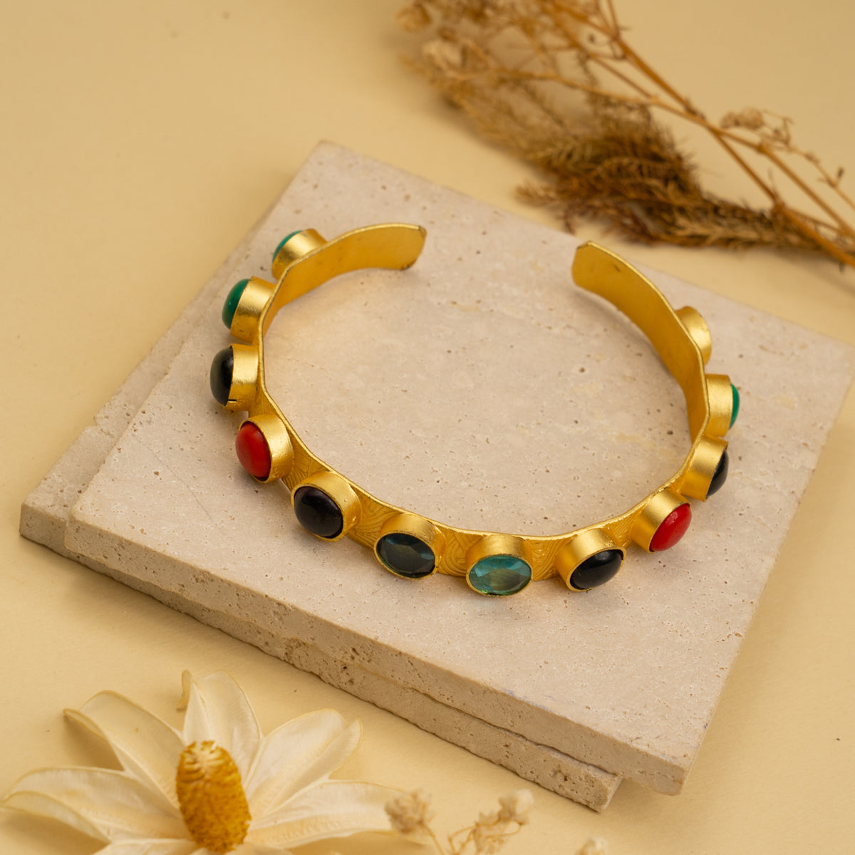 NIRALYA UNFORMED PREMIUM HAND HAMMERED AND HANDMADE STONE BANGLE CUFF BR13