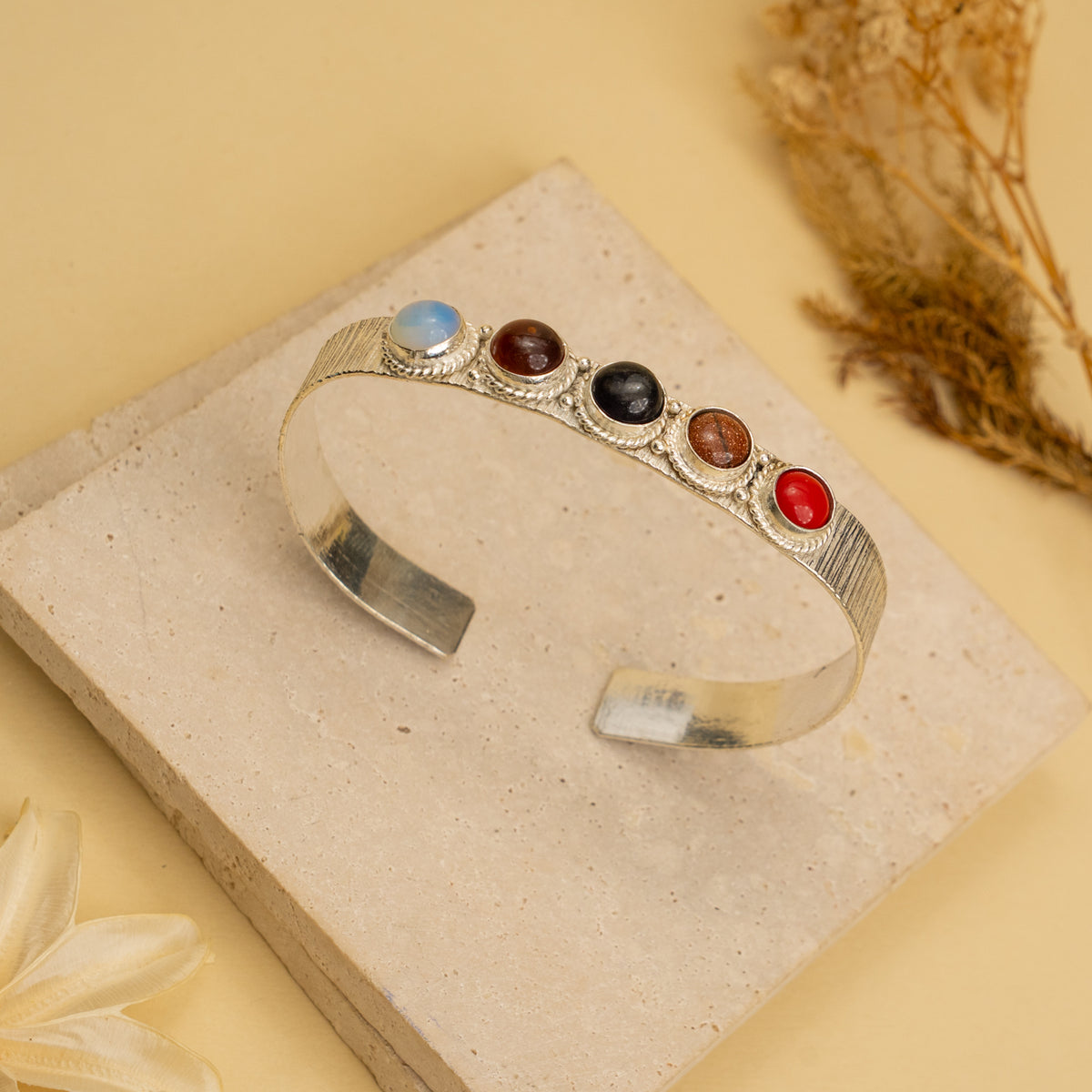 NIRALYA UNFORMED PREMIUM HAND HAMMERED AND HANDMADE STONE BANGLE CUFF BR11