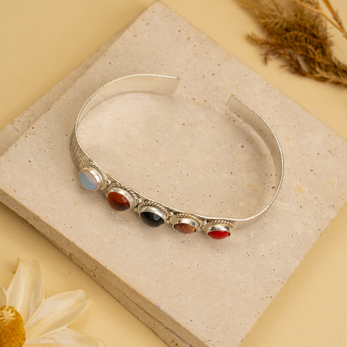 NIRALYA UNFORMED PREMIUM HAND HAMMERED AND HANDMADE STONE BANGLE CUFF BR11