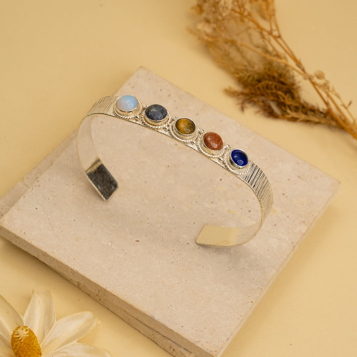 NIRALYA UNFORMED PREMIUM HAND HAMMERED AND HANDMADE STONE BANGLE CUFF BR11