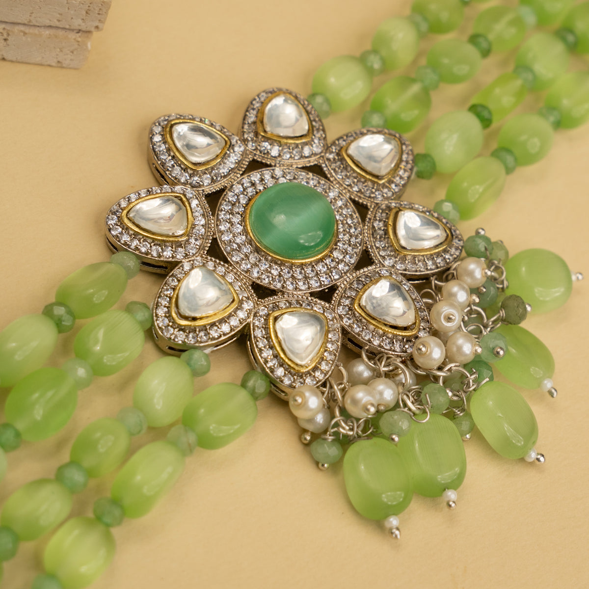 IRIS BIJOUX PREMIUM AND EXCLUSIVE POLKI AND MONALISA BEADS HANDMADE CHOKER WITH EARRINGS CH214