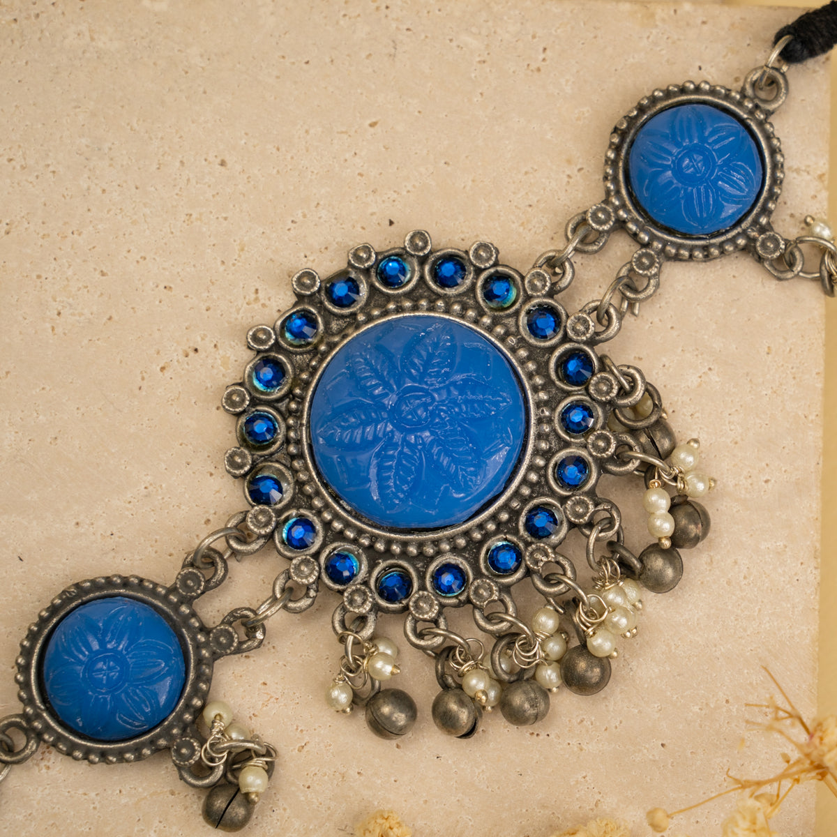 OLIVE RAW AND RUSTIC BLACK POLISH CHOKER WITH EARRINGS CH474