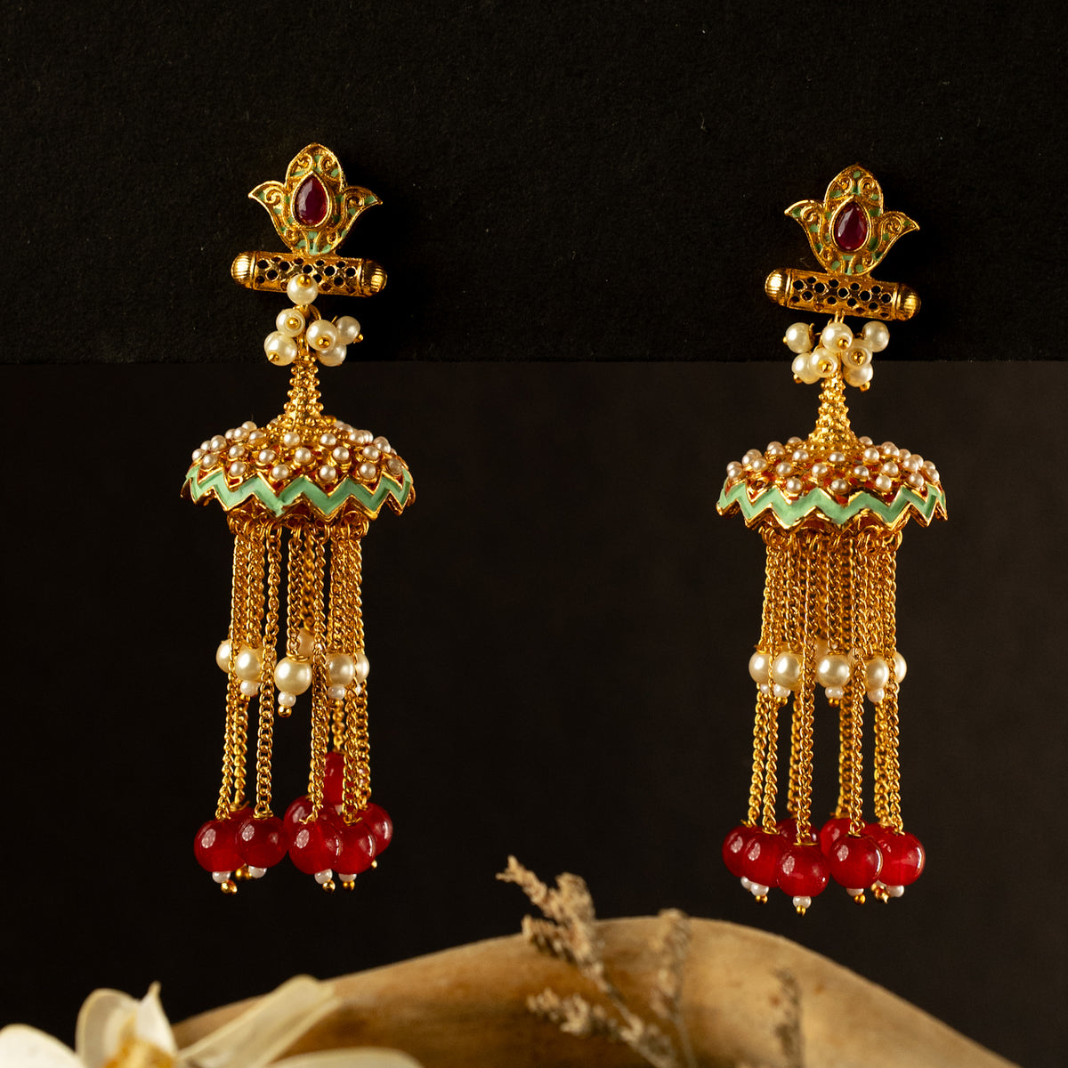 ZOYA GOLD TONED ANTIQUE EARRINGS ER409