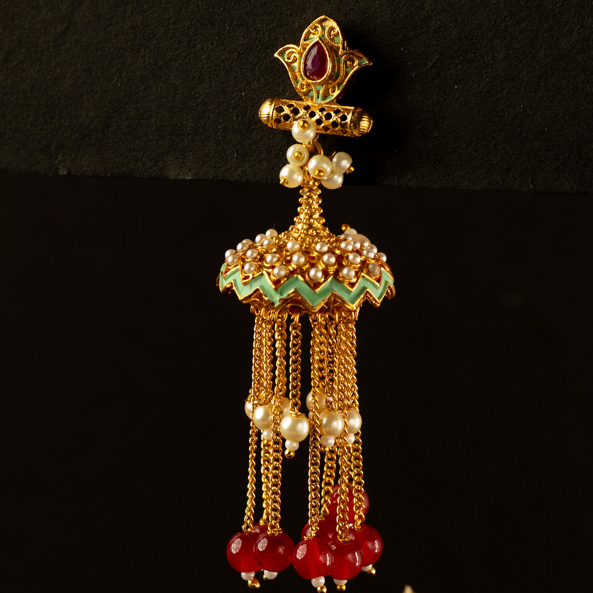 ZOYA GOLD TONED ANTIQUE EARRINGS ER409