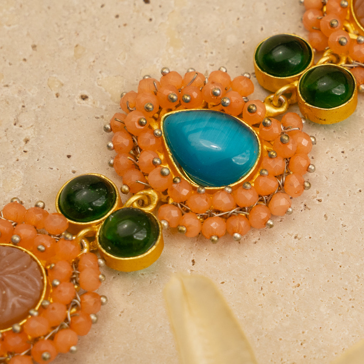 RUBY BIJOUX HANDMADE MONALISA MINIMALIST CHOKER WITH EARRINGS CH48