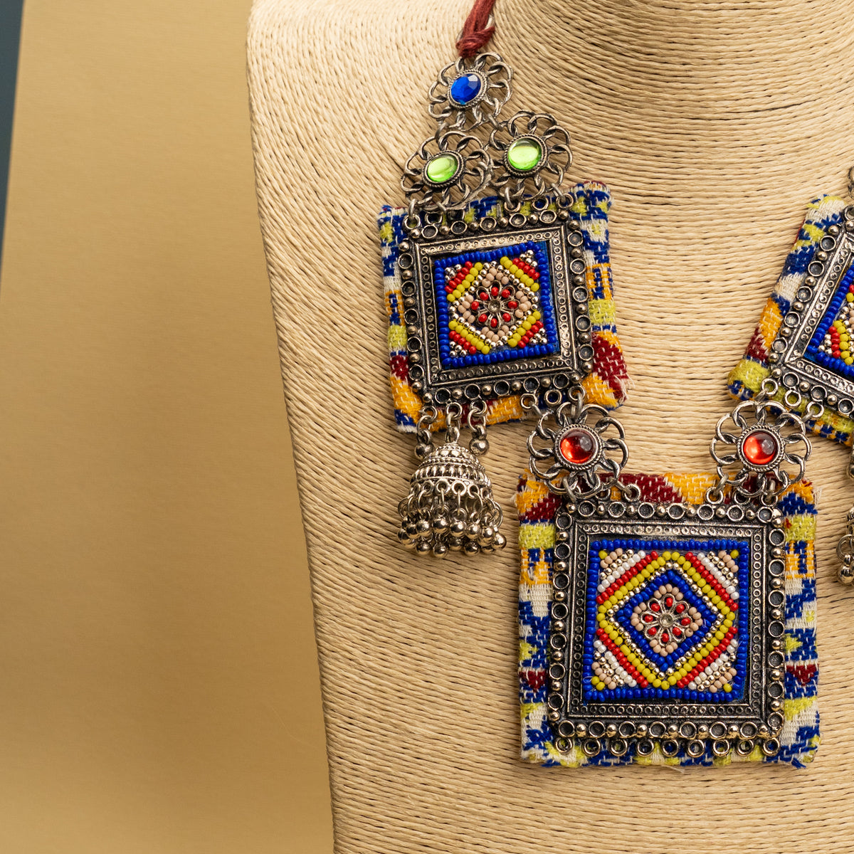 THOENIX FABRIC AND BEADS HANDMADE AND HANDSTICHED MALA/ NECKPIECE ML130