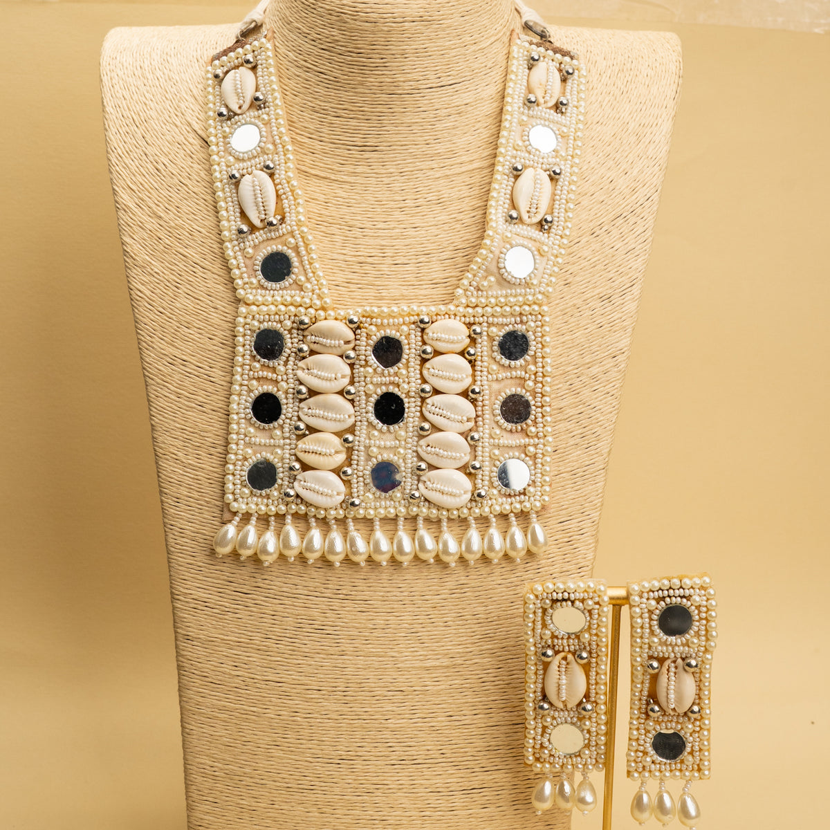 QUINN SHELL FABRIC AND BEADS HANDMADE AND HANDSTICHED MALA/ NECKPIECE ML129