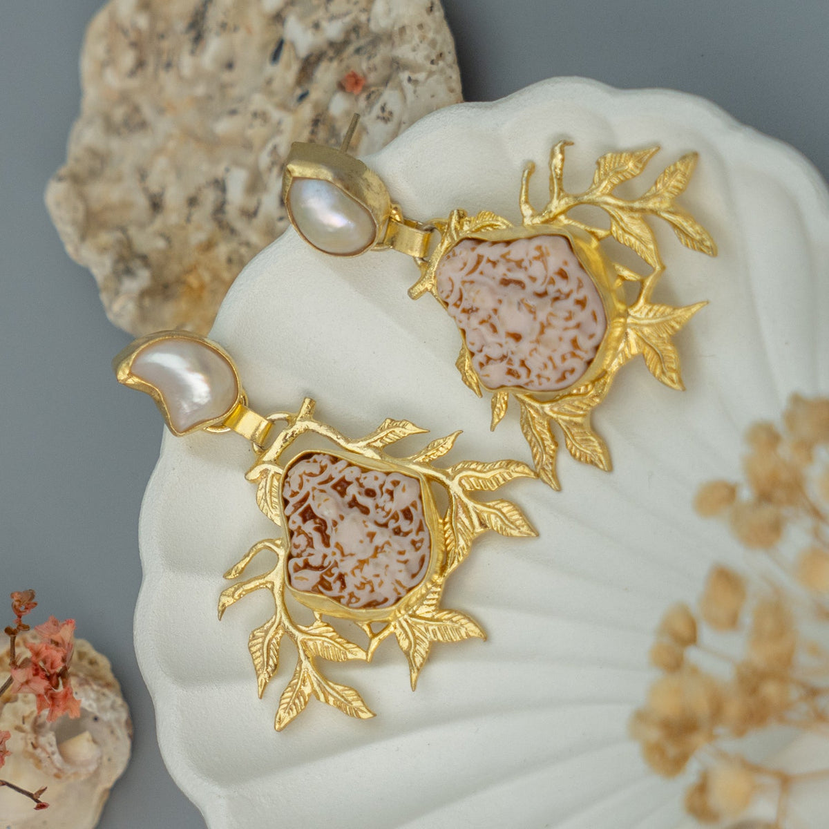 DEEPTHI PREMIUM HANDMADE NATURAL PEARL DANGLERS / EARRING ER619