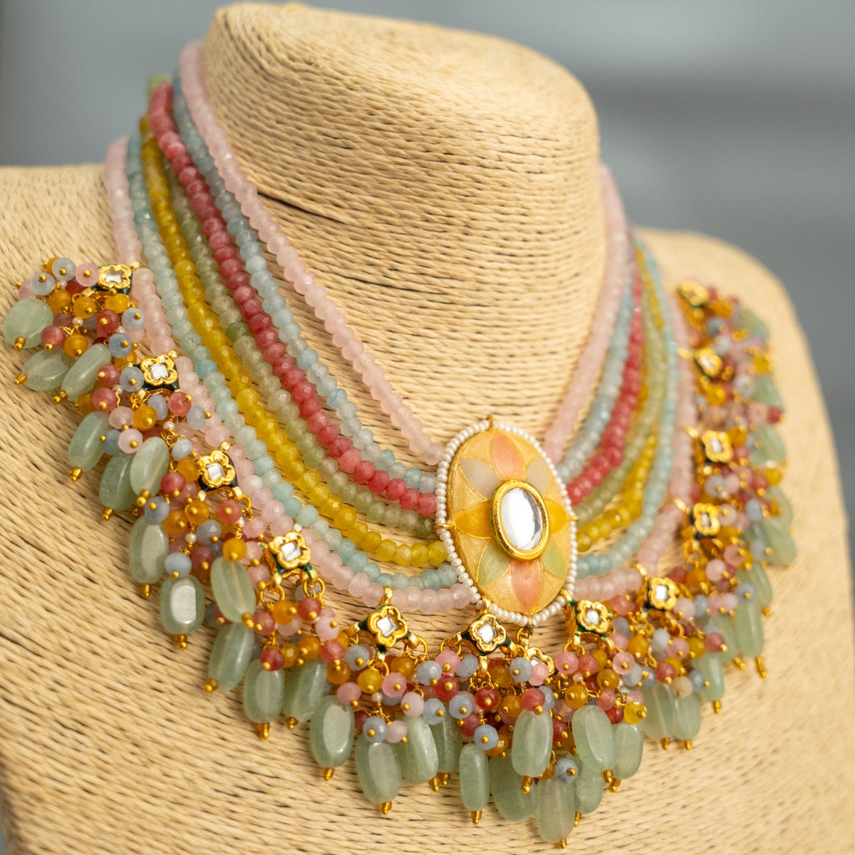 AALIYAH  ONEX BEADS LAC AND KUNDAN BIJOUX PREMIUM AND EXCLUSIVE HANDMADE CHOKER WITH EARRINGS CH399