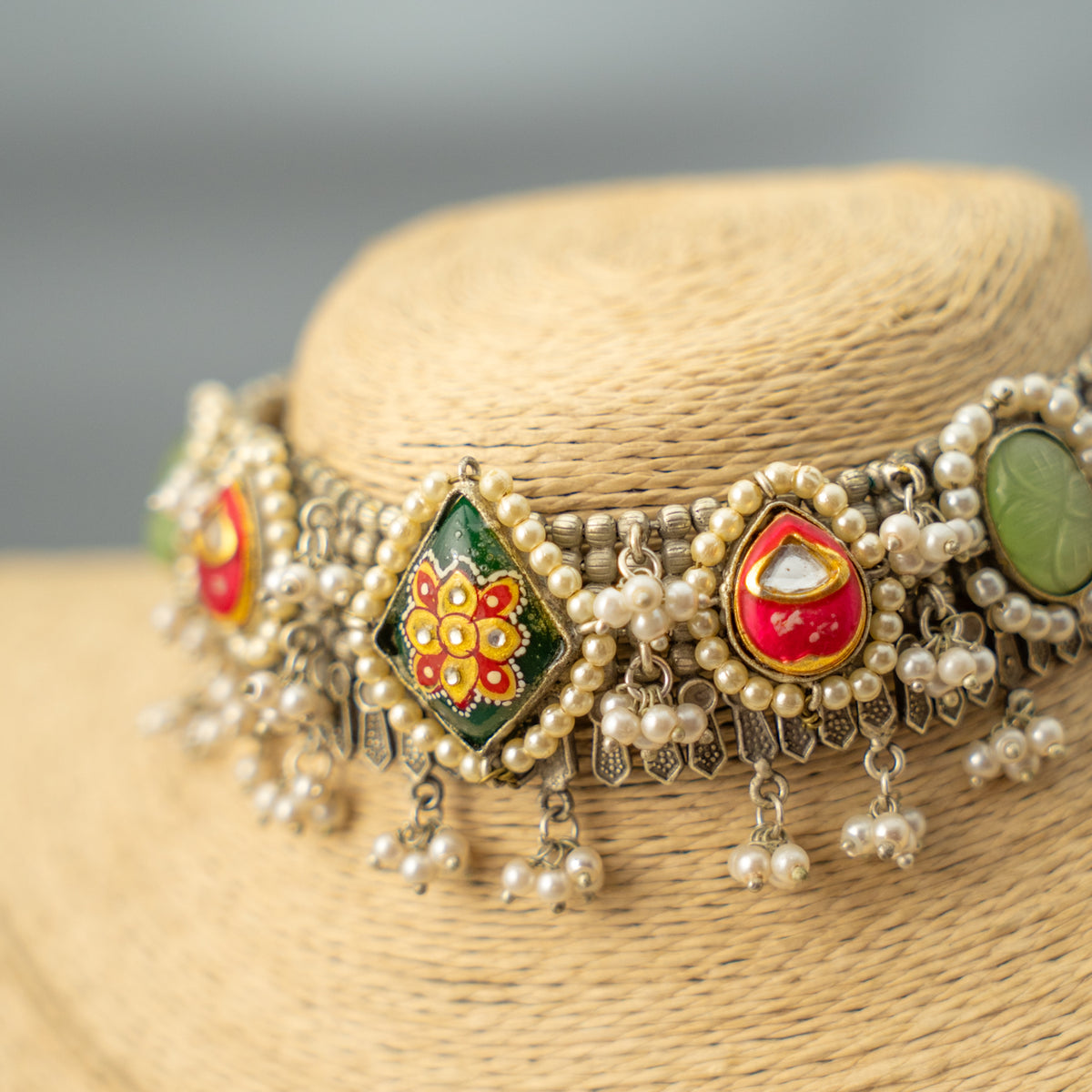 FANG BIJOUX PREMIUM AND EXCLUSIVE FAUX SILVER SEMI HANDMADE CHOKER WITH EARRINGS CH409