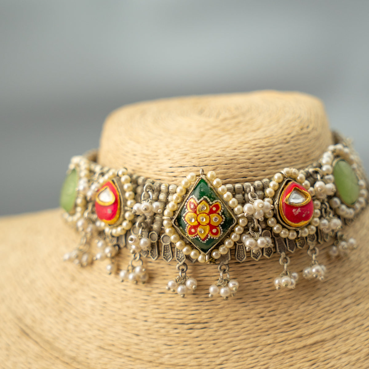 FANG BIJOUX PREMIUM AND EXCLUSIVE FAUX SILVER SEMI HANDMADE CHOKER WITH EARRINGS CH409