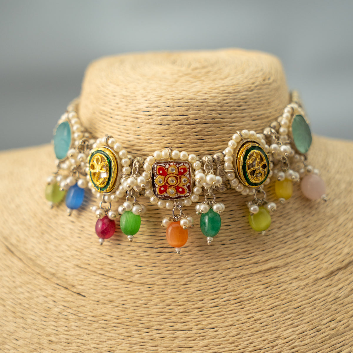 FANG BIJOUX PREMIUM AND EXCLUSIVE FAUX SILVER SEMI HANDMADE CHOKER WITH EARRINGS CH409