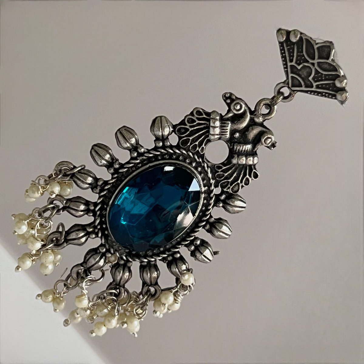 VICTORIA AFGHANI RAW AND RUSTIC AND VINTAGE EARRING AF49