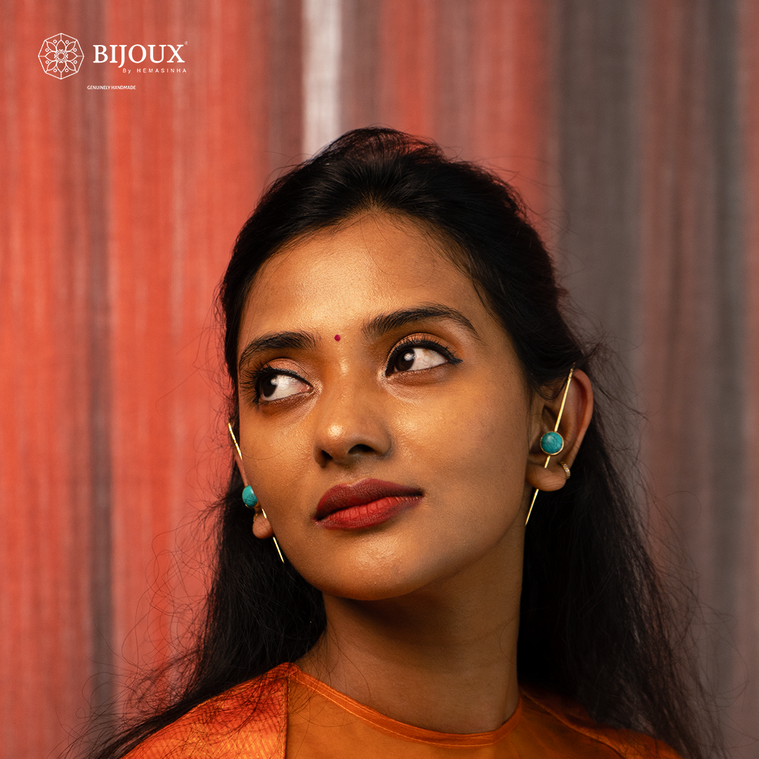 LUCY GOLD TONED RAW STONE HANDMADE EAR CUFF/EARRINGS EA27