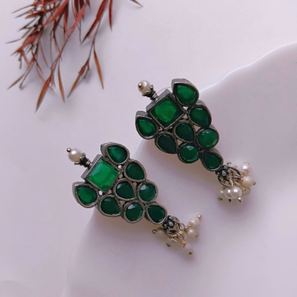 SHAMINI SILVER LOOK ALIKE SEMI-HANDMADE STUDS ER941