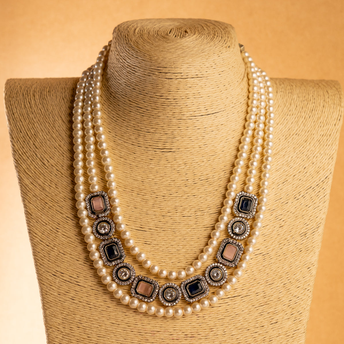PRITHAM SPLENDOUR CLASSIC LAYERED VICTORIAN HANDMADE NECKLACE NL37