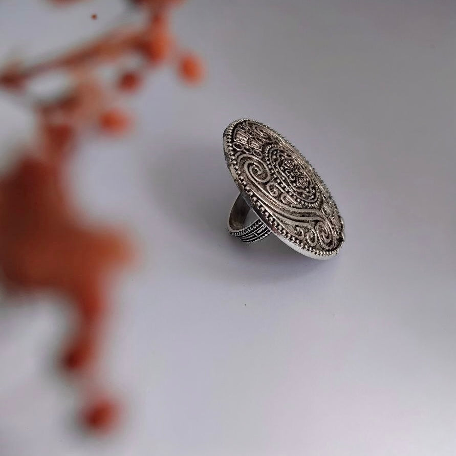 SHINARA OXIDIZED FINISH STONE RING R92