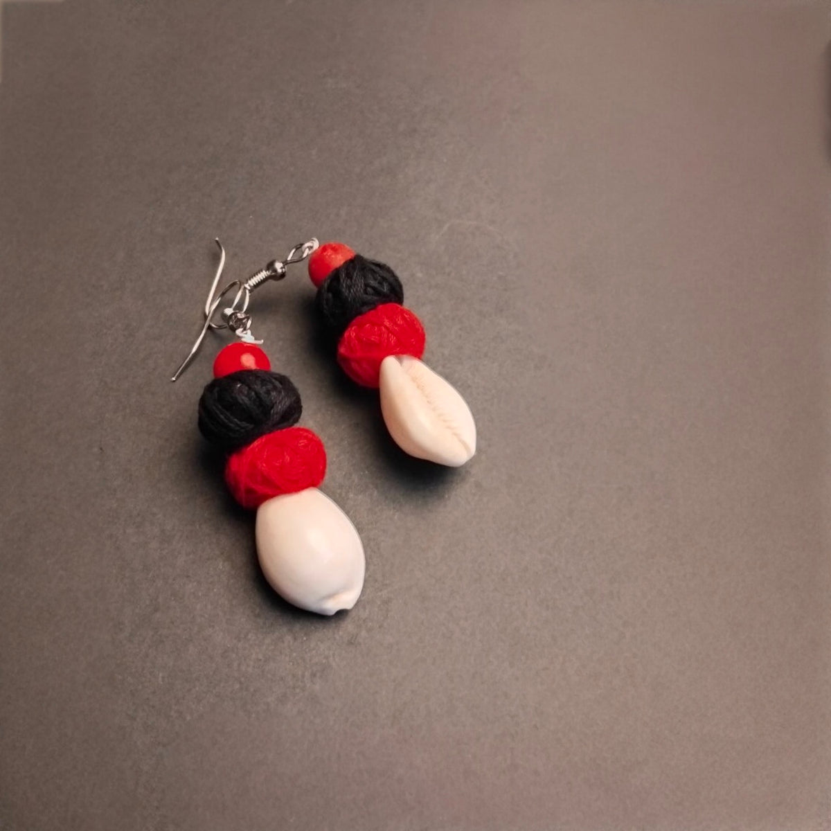 HINAYA FABRIC AND BEADS HANDMADE AND HANDSTICHED MALA/ NECKPIECE ML97