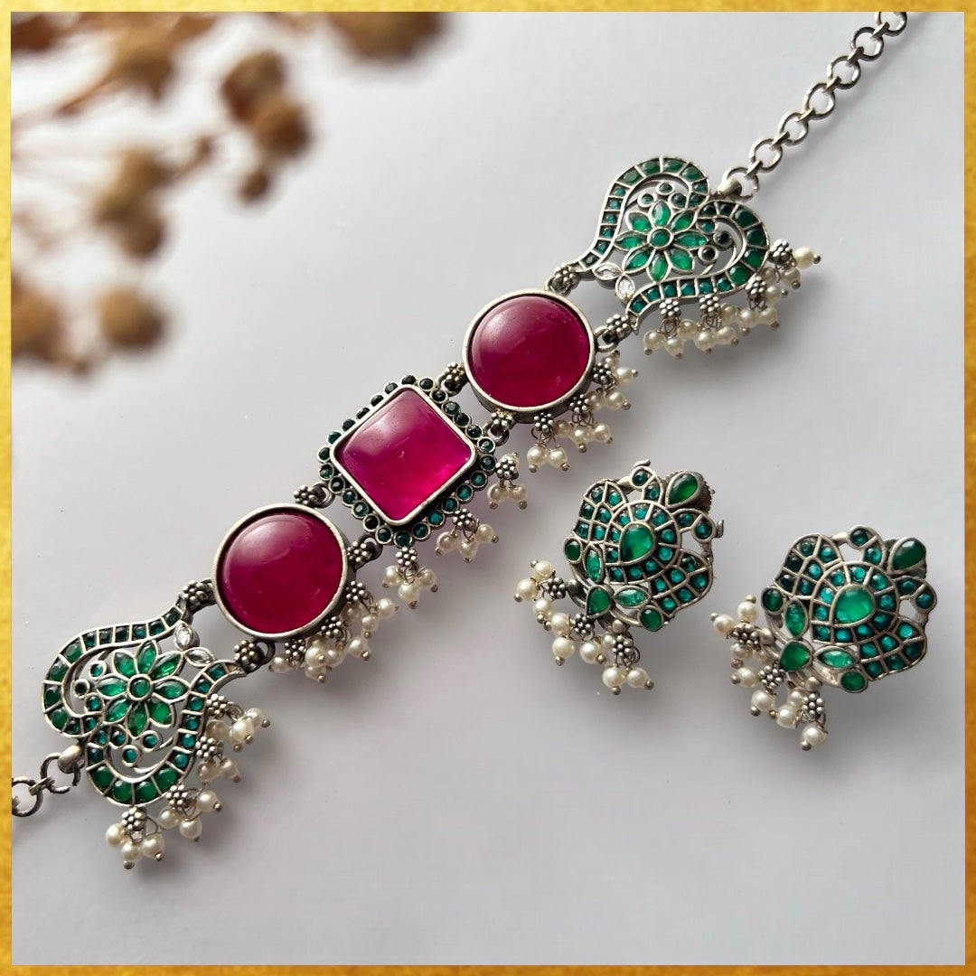 STELLA BIJOUX PREMIUM AND EXCLUSIVE SEMI HANDMADE CHOKER WITH EARRINGS CH125