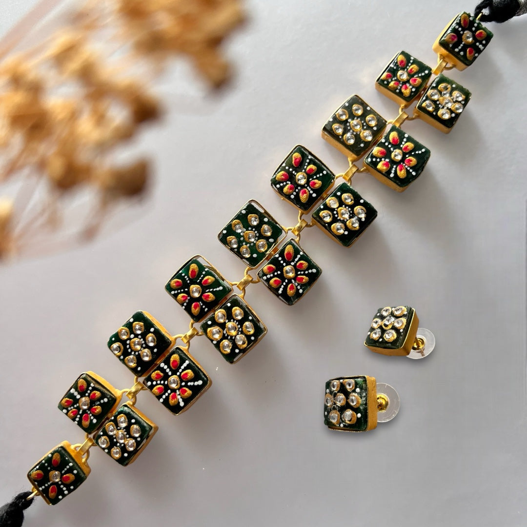NIRAYA RAW STONE HAND PAINTED HANDMADE NECKPIECE WITH EARRINGS CH419