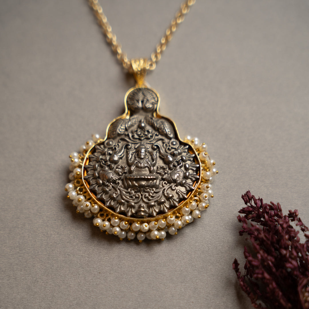 AOIFE PREMIUM PREMIUM  18K PLATED HANDMADE ANTIQUE NECKPIECE/NECKLACE NL256