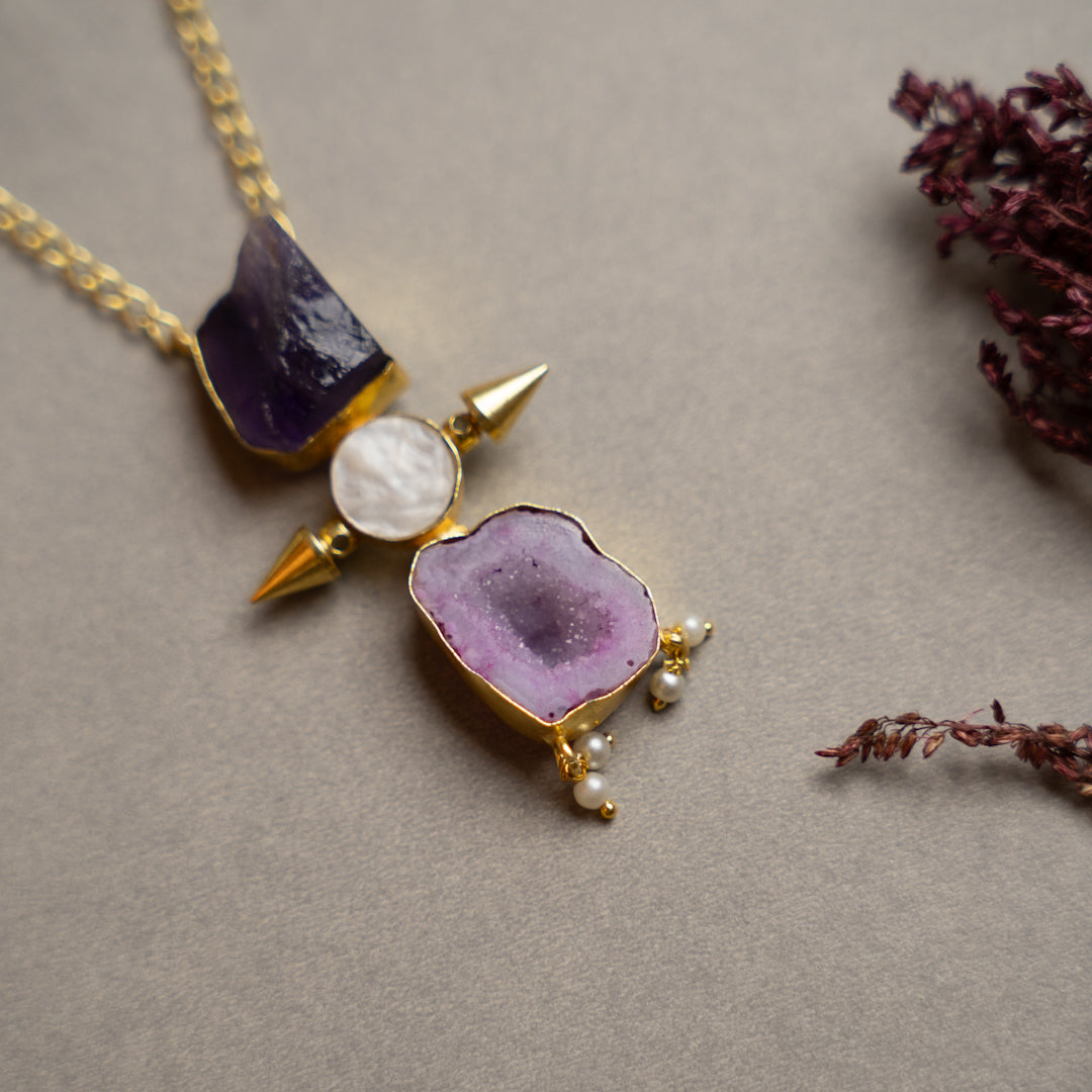 HARGAR PREMIUM 18K PLATED  HANDMADE PREMIUN NECKPIECE/NECKLACE NL255