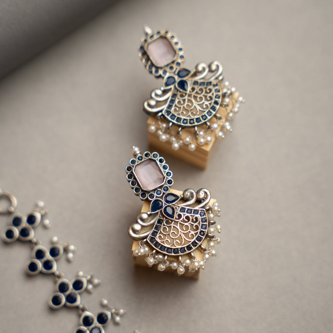 NIMISHA FAUX SILVER PREMIUM SEMI HANDMADE NECKLACE WITH EARRINGS NL126