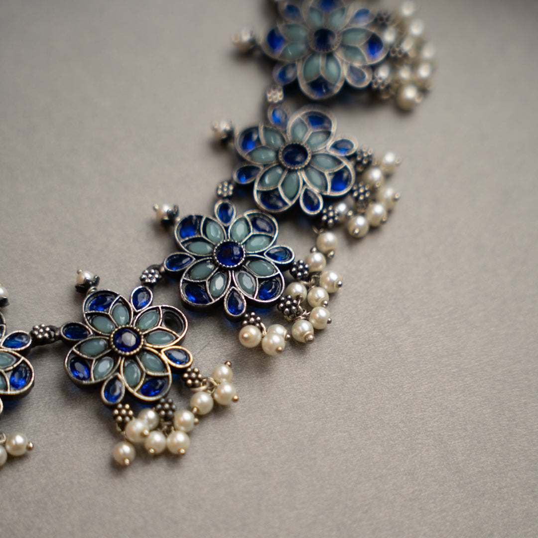 ATHENA BIJOUX PREMIUM SEMI HANDMADE ANTIQUE FAUX SILVER NECKPIECE/NECKLACE EARRINGS NL217