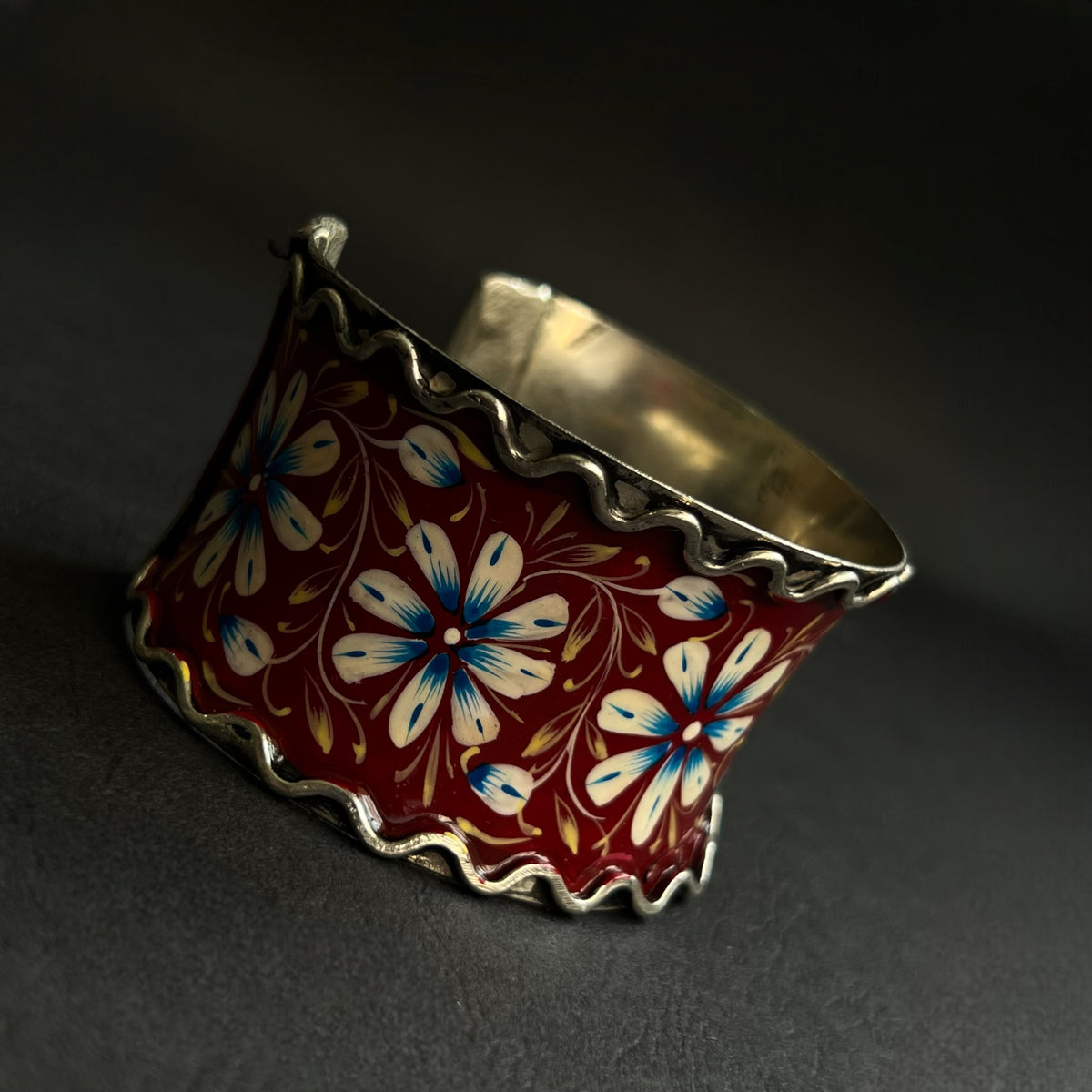 NITARA HAND HAMMERED AND HANDMADE HAND PAINTED ANTIQUE TONED CLASSIC HAND CUFF BR44