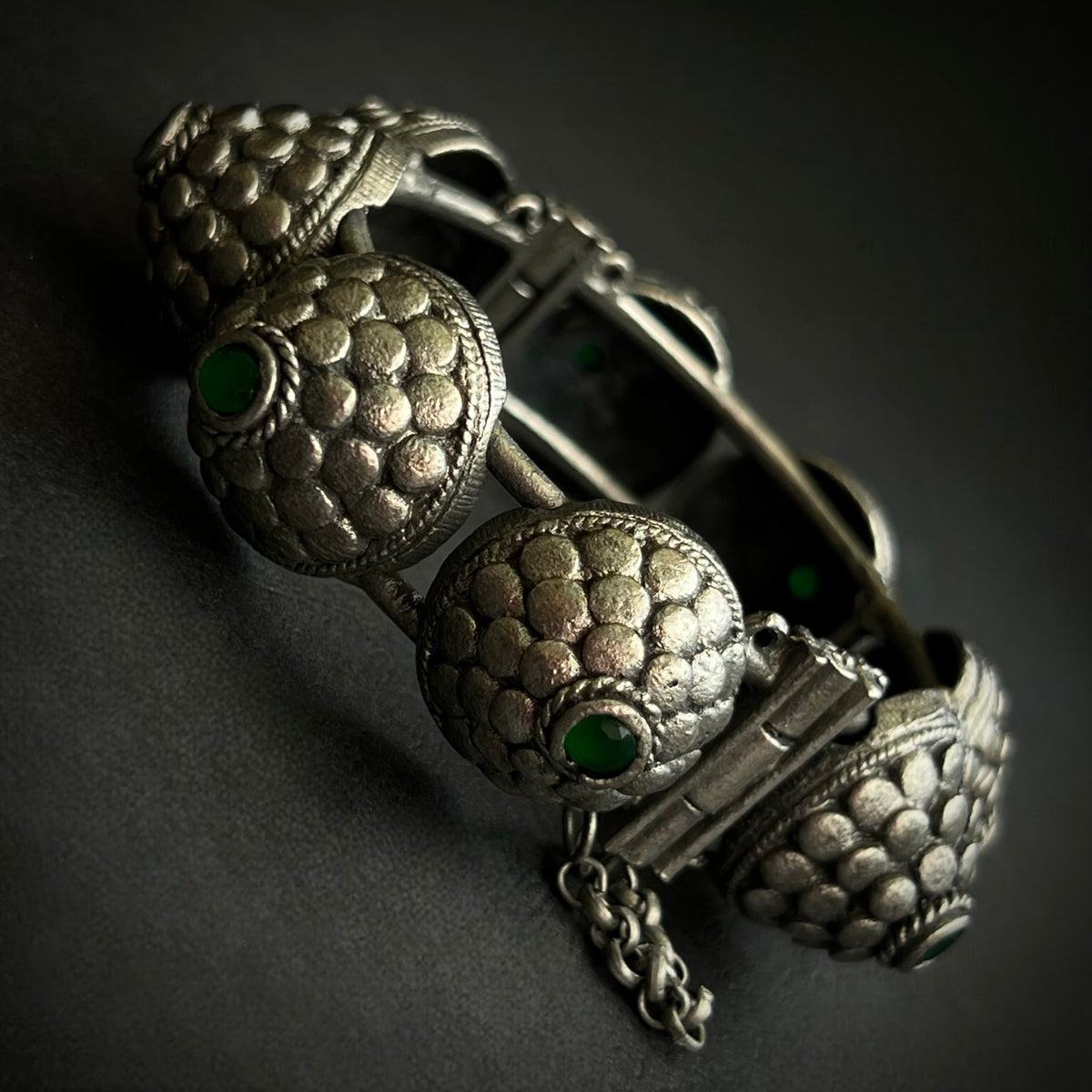 REETHA BLACK POLISH HAND CUFFS/BRACELET/BANGLES/KADAS 
 BR81